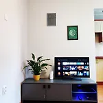 Апартаменты Near Old Town *